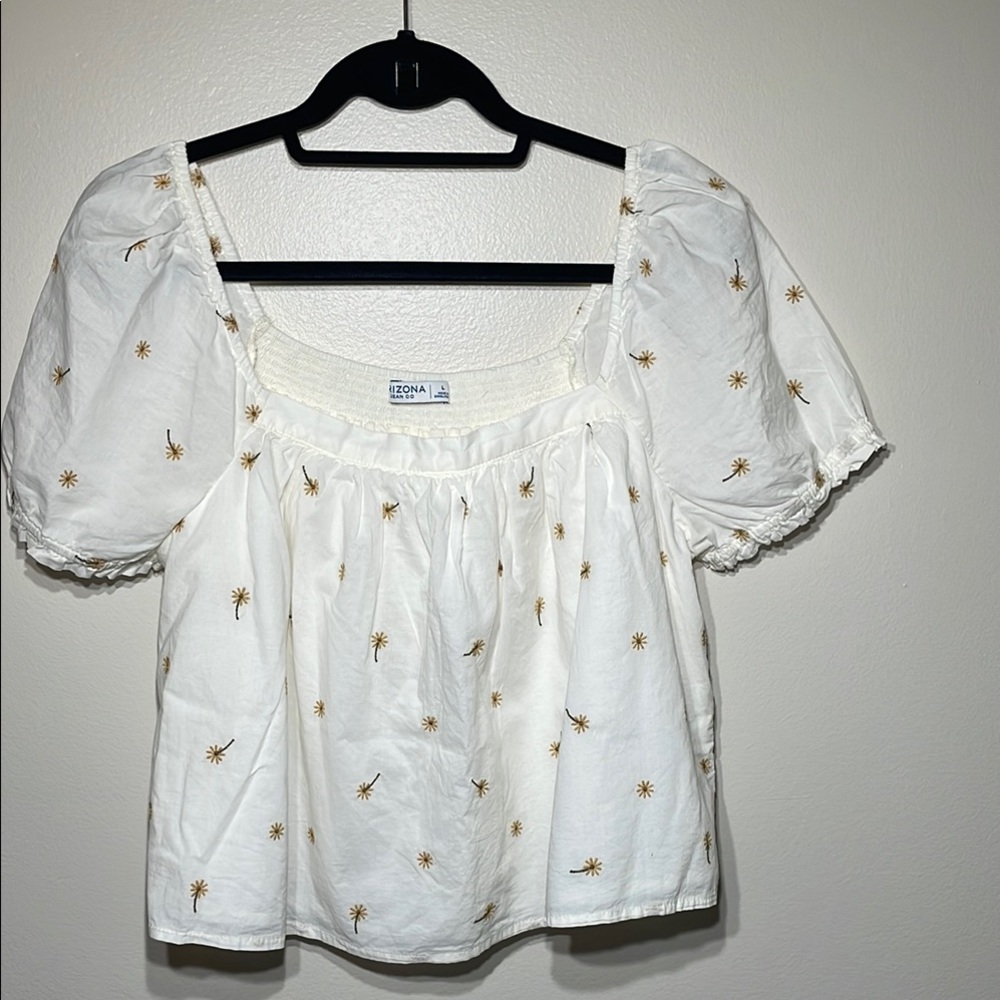 Arizona Jean Company Floral Embroidery Crop Blouse